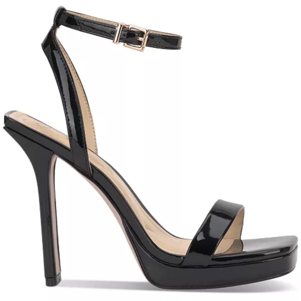 Jessica Simpson Platform Sandals
Size 7